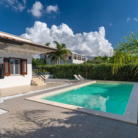 Perla Con Piscina Privata E Accesso Al Mare *